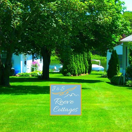 Premier Waterfront Cottage 2 Riverhead Exterior foto